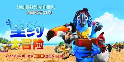 爱犬双目失明,奶奶把博美当亲孙一样背在身上:我来当你的眼睛!
